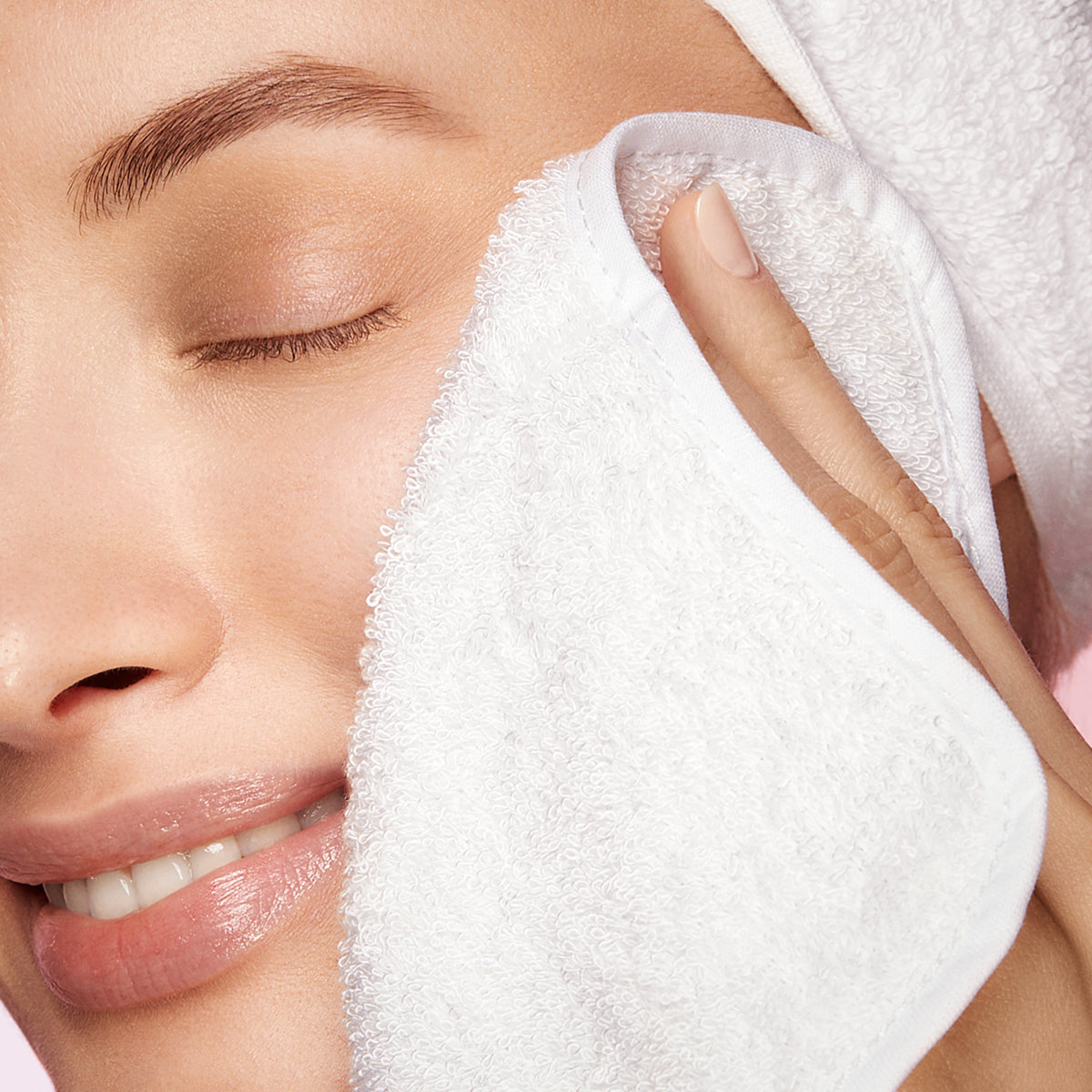 FACE CLEANSING CLOTH E.A. 01 - 90000539_KA000000263001B_KA000000263001B_02