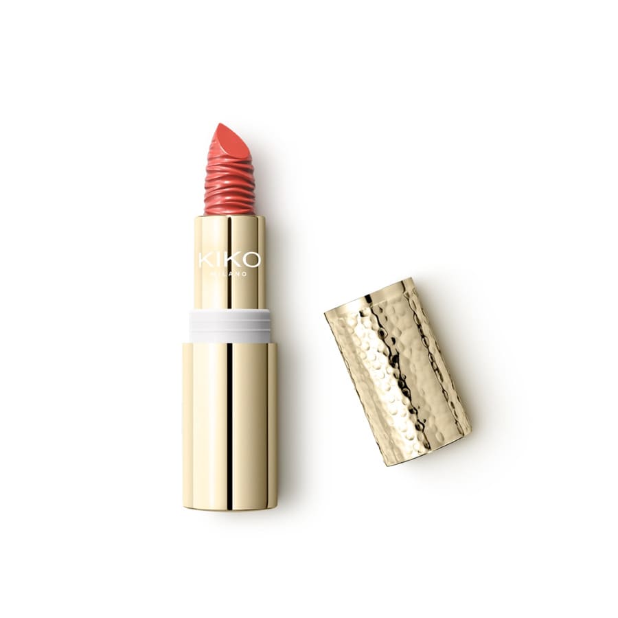 SUMMER 24:_SUNSET SHINE LIPSTICK 01 - 90000539_KC000000888006B_06 Exotic Watermelon_KC000000888006B_06_03